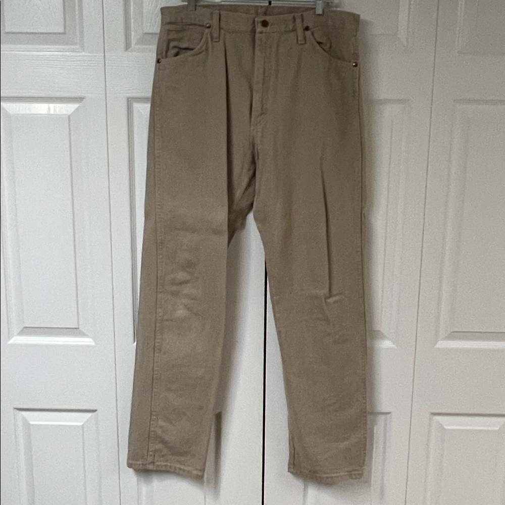 Wrangler Men's Khaki jeans